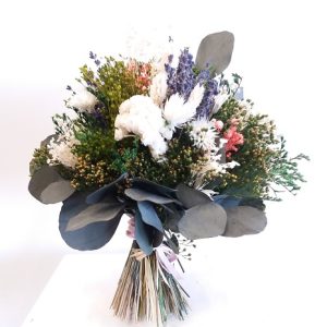 Ramo de flores preservadas pequeño