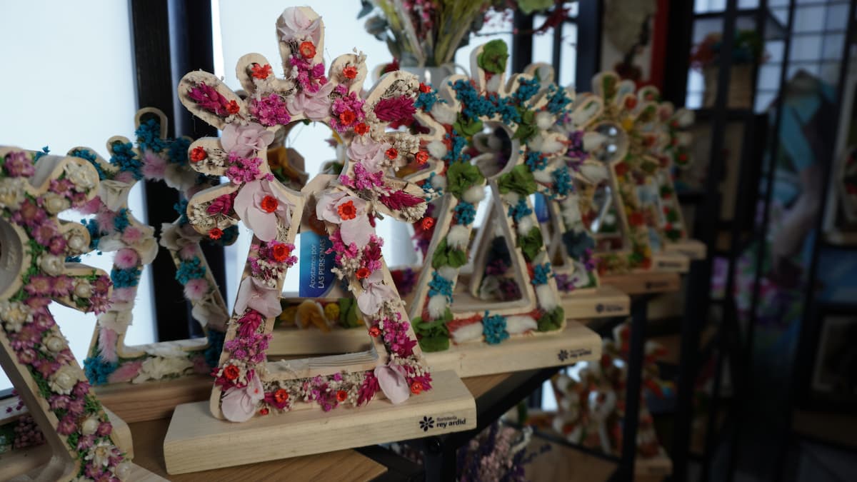 regalos hechos con flores